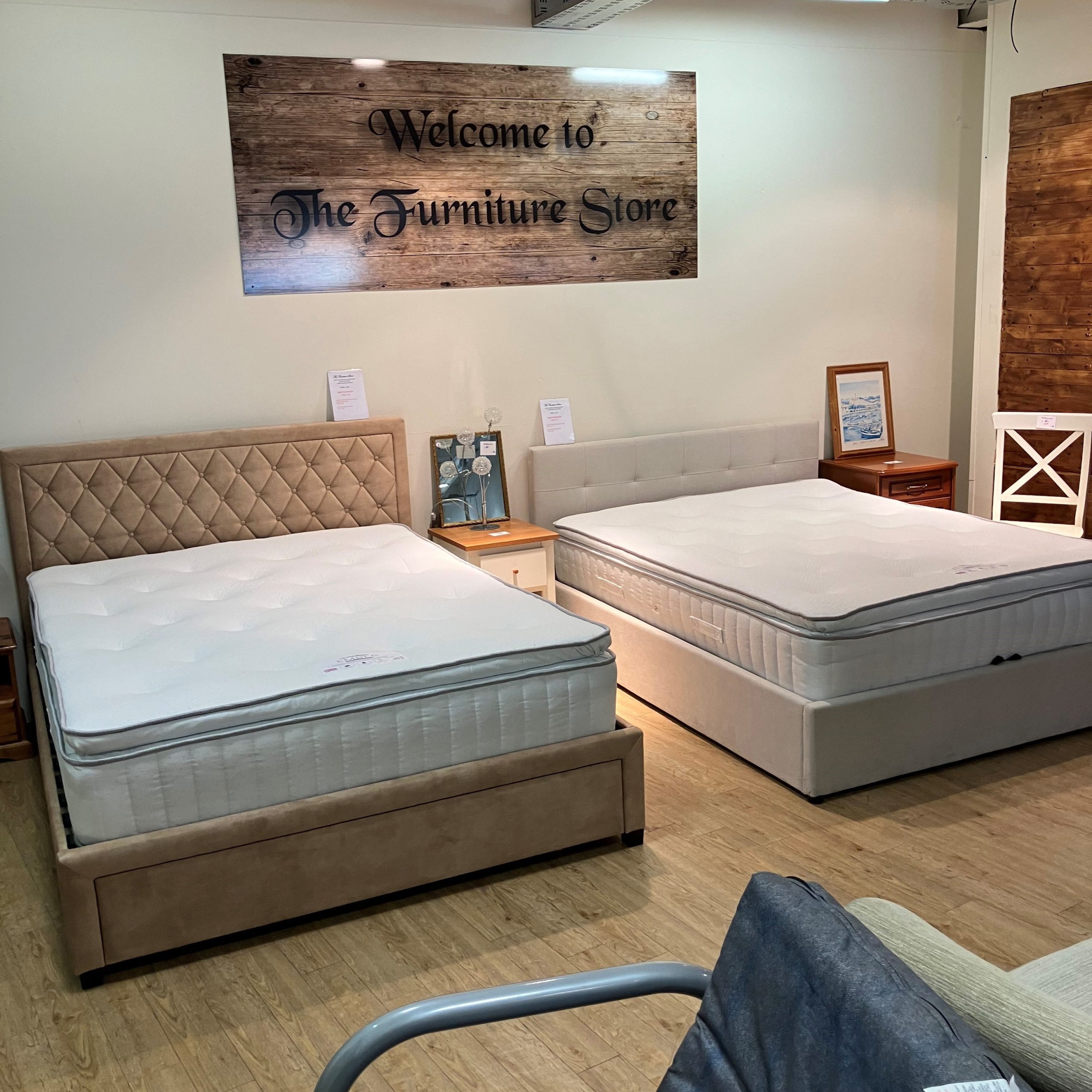 shop-interior-3-square